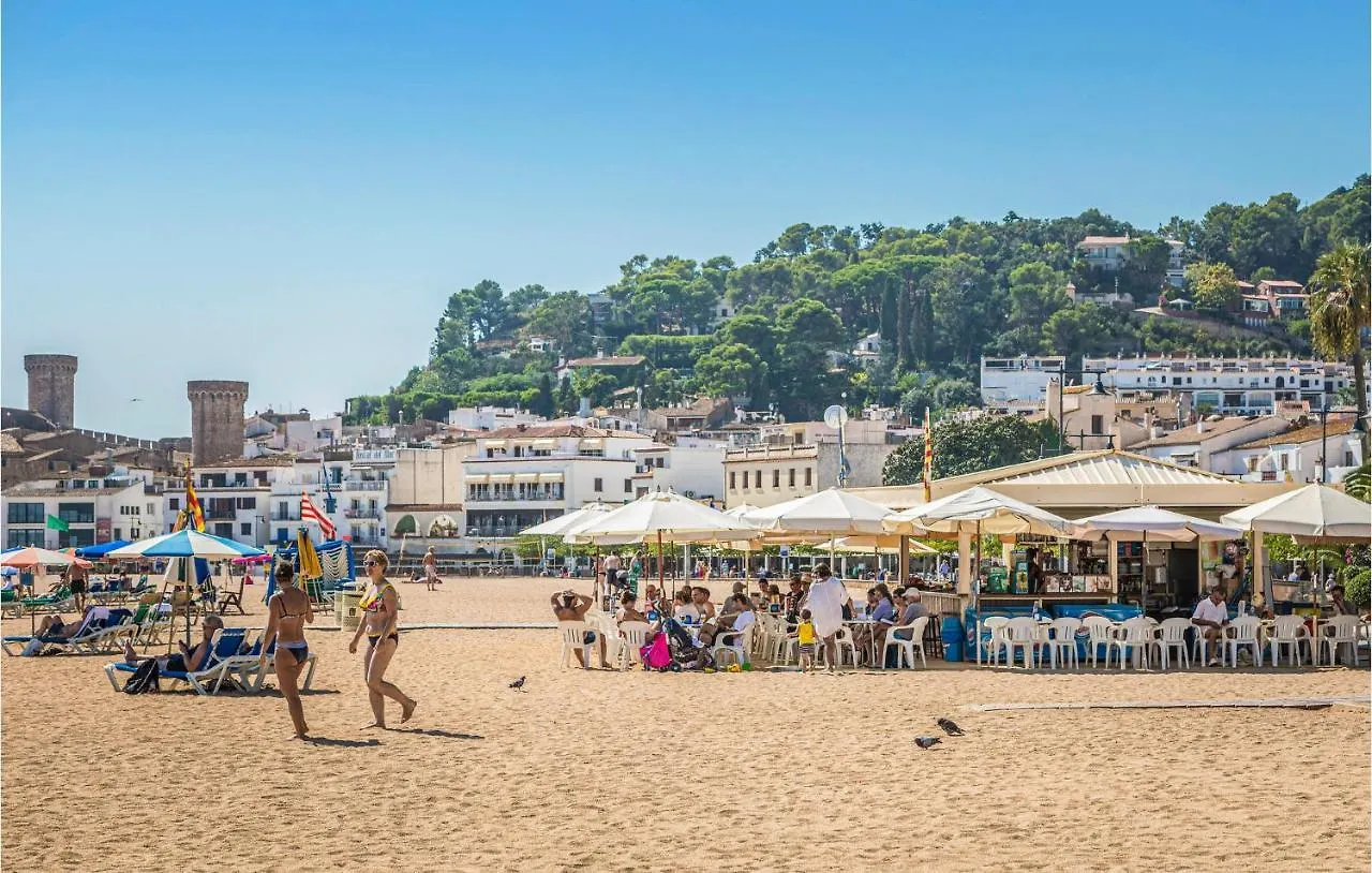 Two-Bedroom Apartment In Tossa De Mar Spain